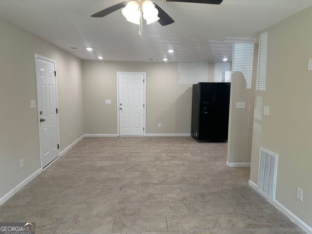 423 King Drive, Warner Robins, GA 31093