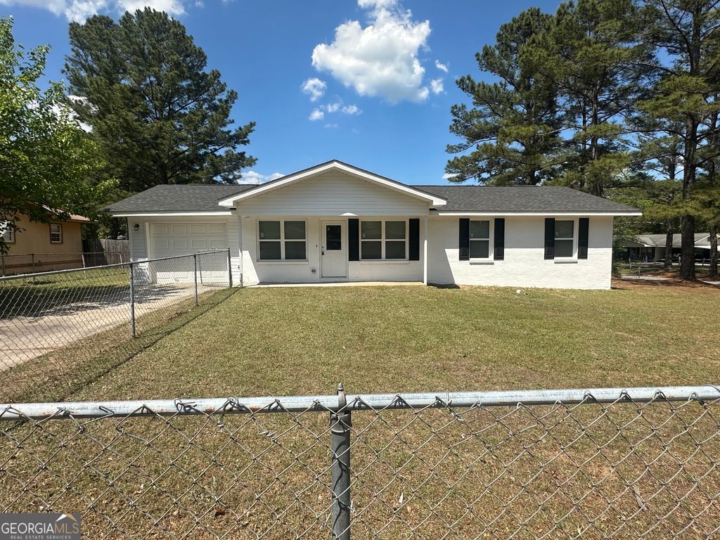 423 King Drive, Warner Robins, GA 31093