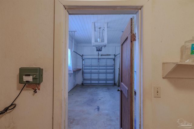 2035 Summit Blvd, Pensacola, FL 32503