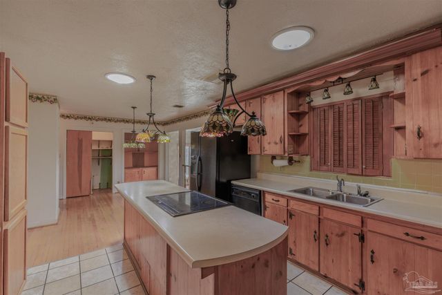 2035 Summit Blvd, Pensacola, FL 32503