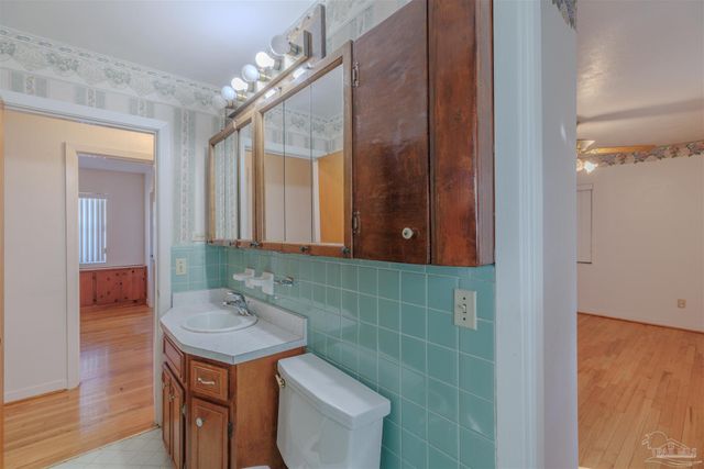 2035 Summit Blvd, Pensacola, FL 32503