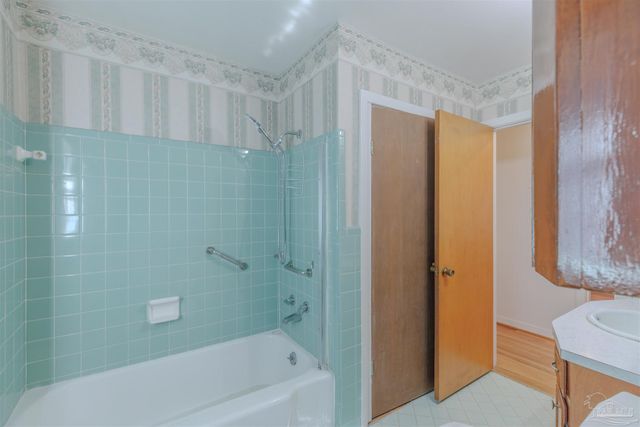 2035 Summit Blvd, Pensacola, FL 32503