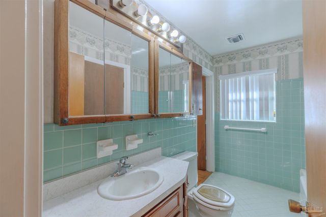 2035 Summit Blvd, Pensacola, FL 32503