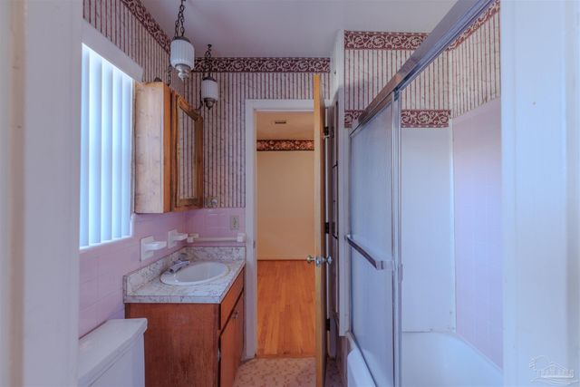 2035 Summit Blvd, Pensacola, FL 32503