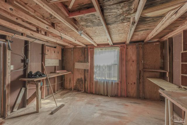 2035 Summit Blvd, Pensacola, FL 32503