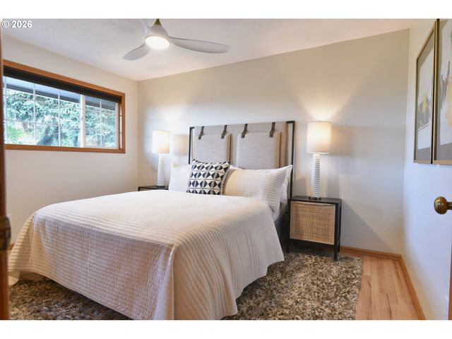 12509 Ne BEECH St, Portland, OR 97230