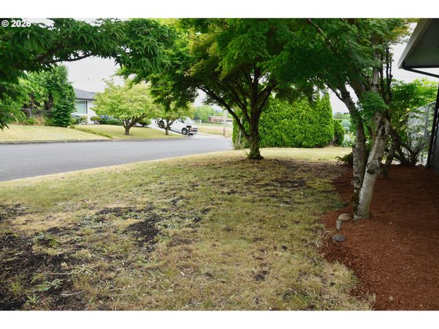 12509 Ne BEECH St, Portland, OR 97230