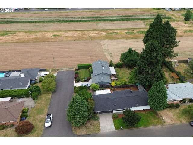 12509 Ne BEECH St, Portland, OR 97230
