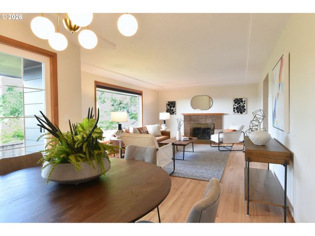 12509 Ne BEECH St, Portland, OR 97230