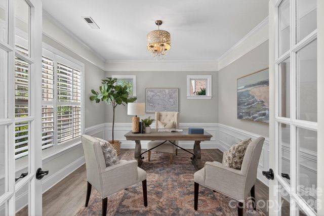 18502 Clavemorr Castle Court, Charlotte, NC 28277