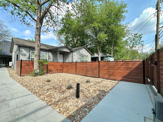 914 E 39th ST 2, Austin, TX 78751