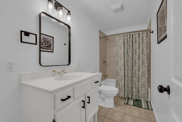 2193 Tollisontown Rd, Sparta, TN 38583