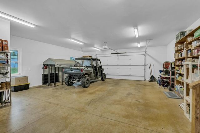 2193 Tollisontown Rd, Sparta, TN 38583