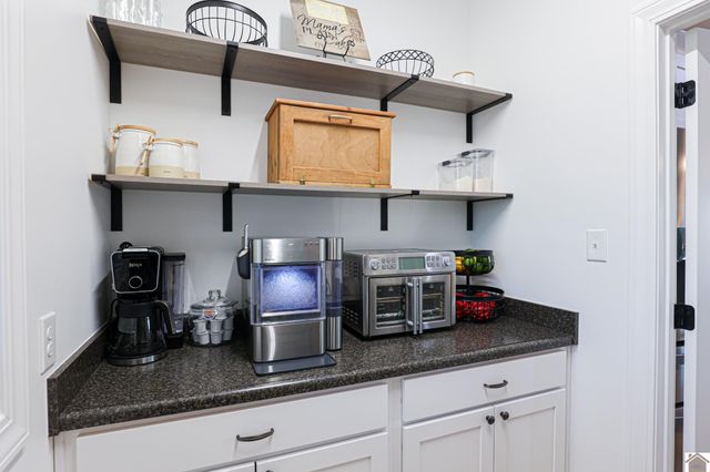 11255 State Route 286, Kevil, KY 42053