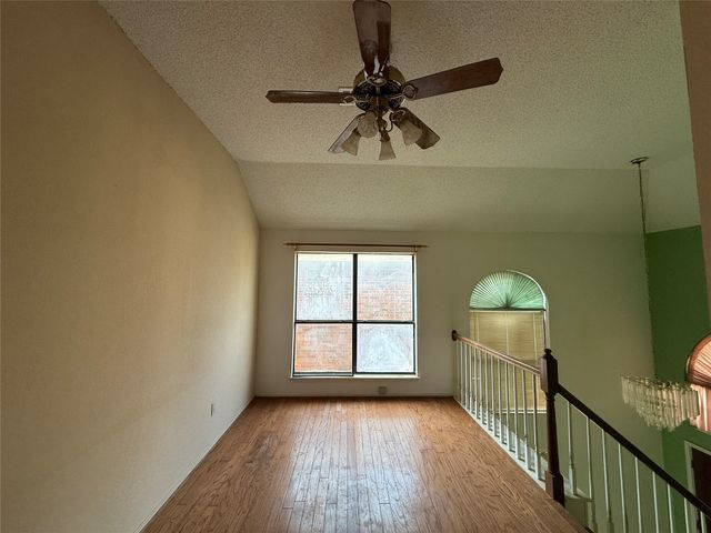 703 Meadowcreek Court, Garland, TX 75043