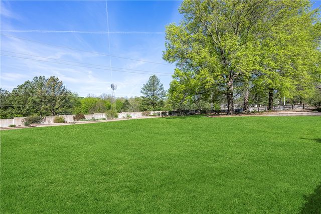 3874 Tahoe Circle Drive, Springdale, AR 72762