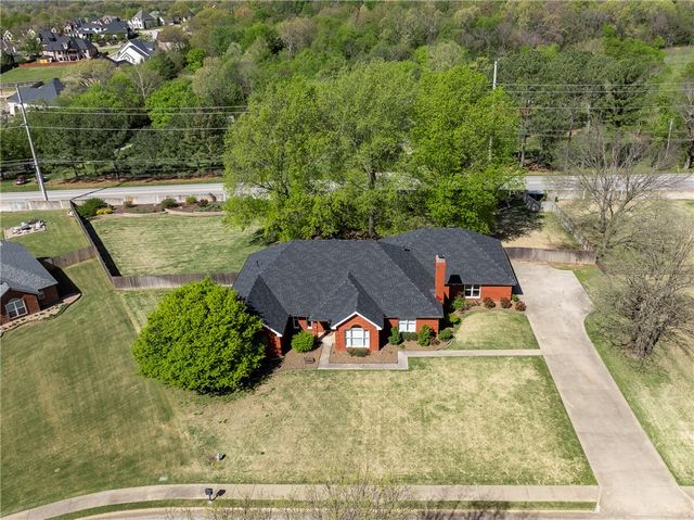 3874 Tahoe Circle Drive, Springdale, AR 72762