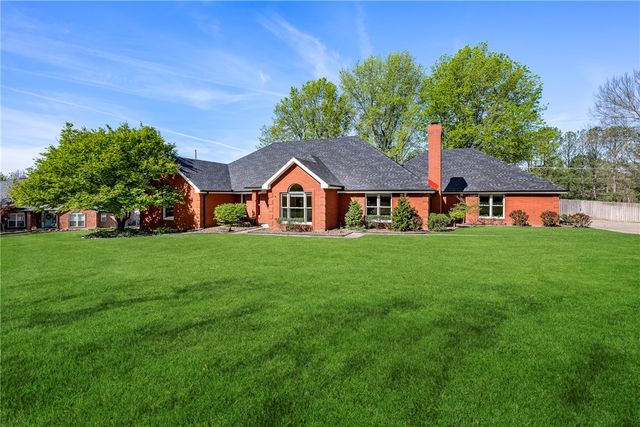 3874 Tahoe Circle Drive, Springdale, AR 72762