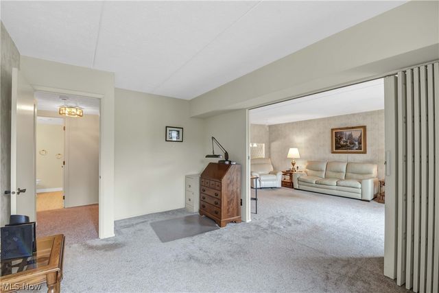 4849 Grace Road 122, North Olmsted, OH 44070