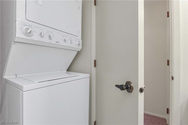 4849 Grace Road 122, North Olmsted, OH 44070