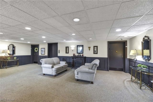 4849 Grace Road 122, North Olmsted, OH 44070