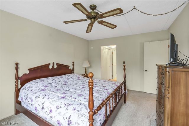 4849 Grace Road 122, North Olmsted, OH 44070