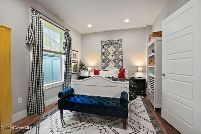 7996 N Hibiscus Lane, Coeur D'alene, ID 83814