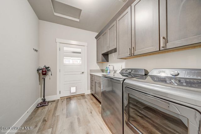 7996 N Hibiscus Lane, Coeur D'alene, ID 83814