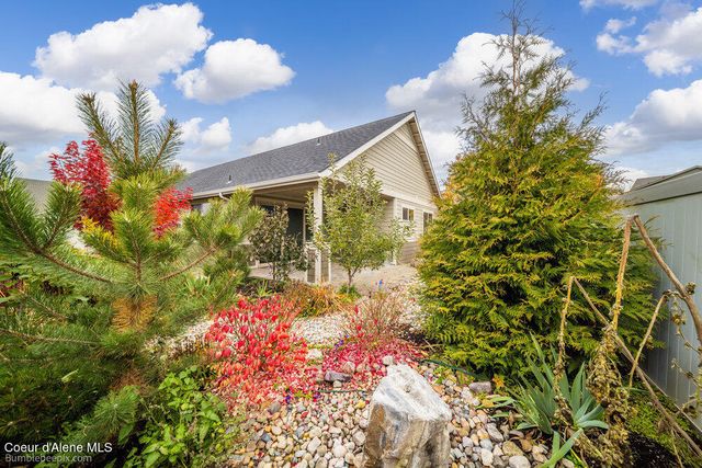 7996 N Hibiscus Lane, Coeur D'alene, ID 83814