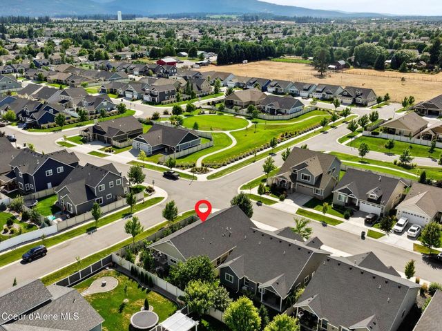 7996 N Hibiscus Lane, Coeur D'alene, ID 83814