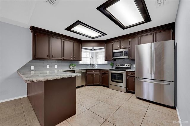 317 N 36th Lane, Mcallen, TX 78501