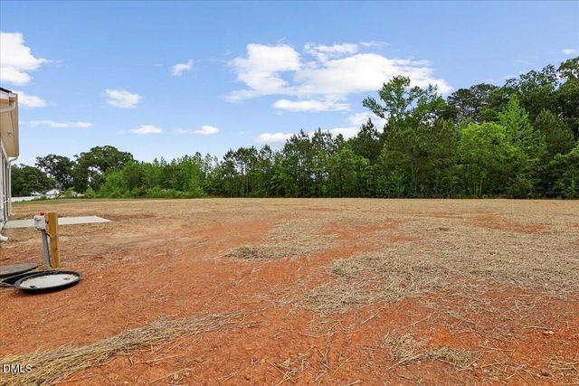 9219 N Beaver Creek Way, Middlesex, NC 27557