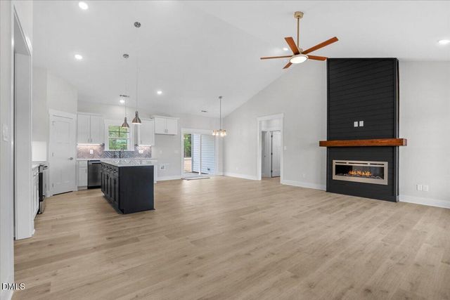 9219 N Beaver Creek Way, Middlesex, NC 27557