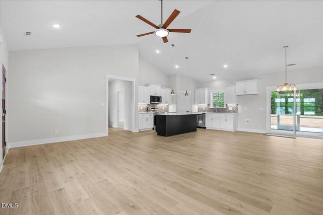 9219 N Beaver Creek Way, Middlesex, NC 27557