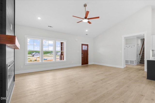 9219 N Beaver Creek Way, Middlesex, NC 27557