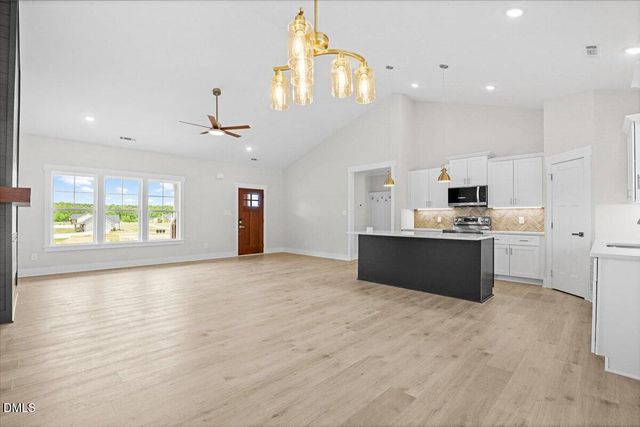 9219 N Beaver Creek Way, Middlesex, NC 27557