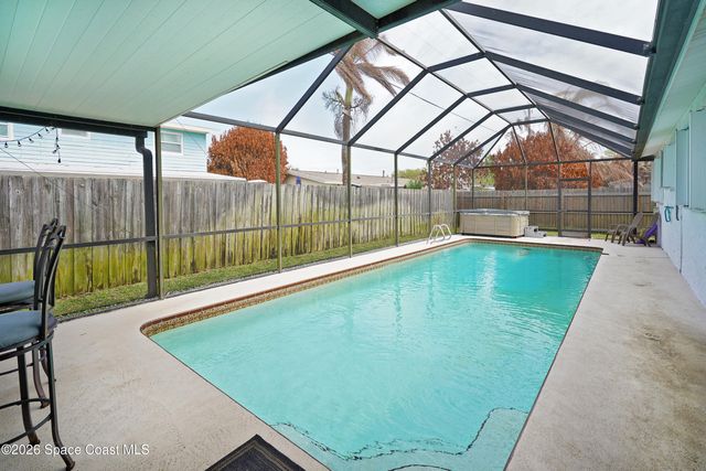 250 Viscount Avenue, Merritt Island, FL 32953