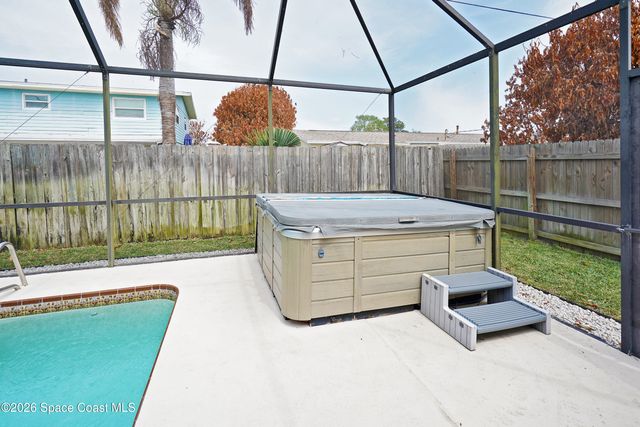 250 Viscount Avenue, Merritt Island, FL 32953