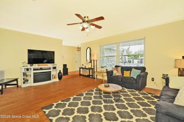 250 Viscount Avenue, Merritt Island, FL 32953