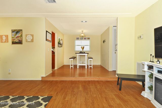 250 Viscount Avenue, Merritt Island, FL 32953