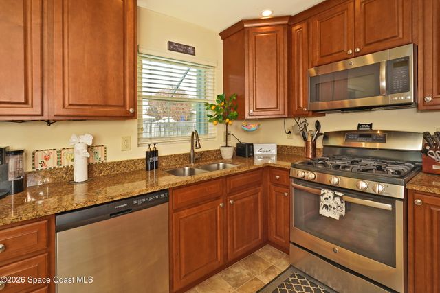 250 Viscount Avenue, Merritt Island, FL 32953