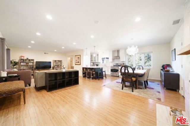 5532 Ocean View Boulevard, La Canada Flintridge, CA 91011