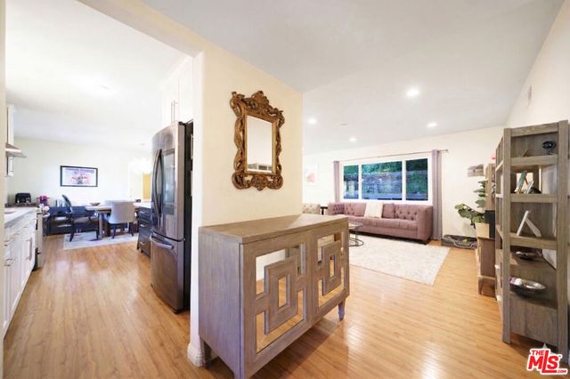 5532 Ocean View Boulevard, La Canada Flintridge, CA 91011