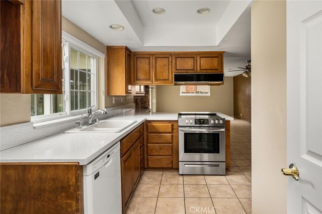 5242 Loyola, Westminster, CA 92683