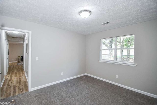 110 E Country Woods Drive, Covington, GA 30016