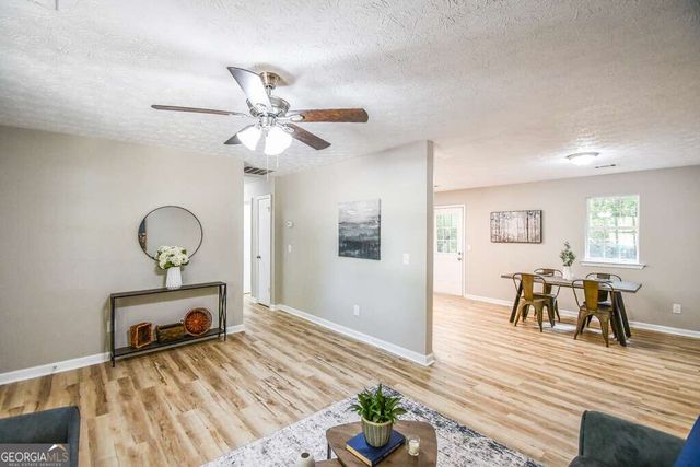 110 E Country Woods Drive, Covington, GA 30016
