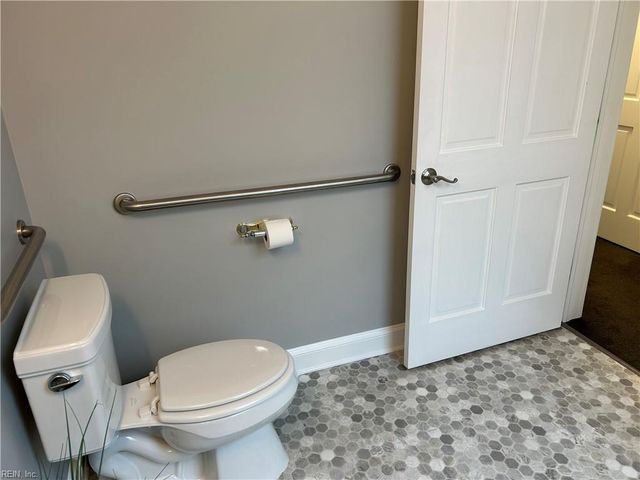 7319 Martin St Ste 3, Gloucester, VA 23061