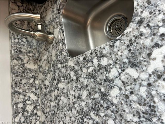 7319 Martin St Ste 3, Gloucester, VA 23061