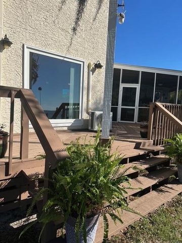 171 Dolphin Cove, Freeport, FL 32439