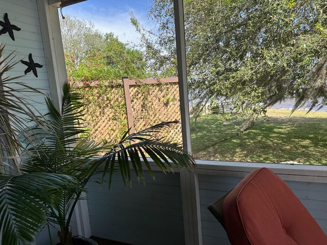 171 Dolphin Cove, Freeport, FL 32439